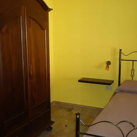Antico Borgo Affittacamere 3*